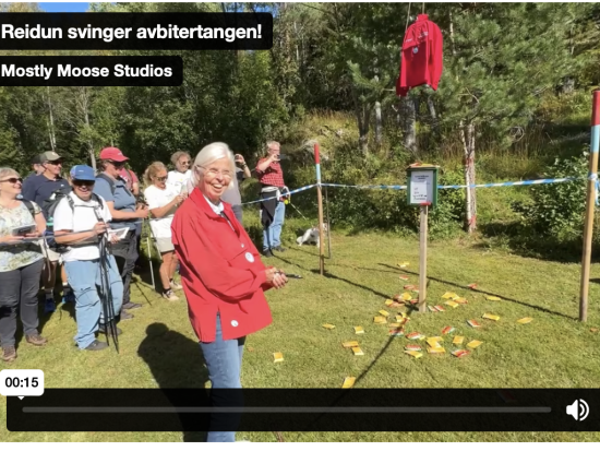 Video: Reidun svinger avbitertangen!